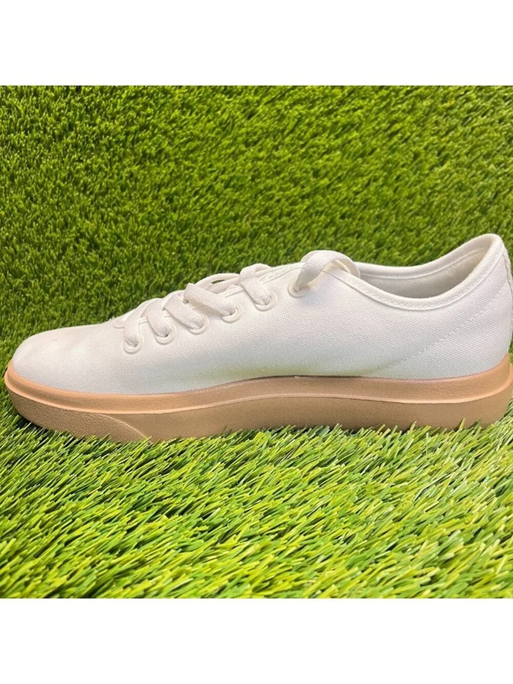 Allbirds Canvas Piper 2 Womens Size 10 White Gum Athletic Running Shoes Sneakers